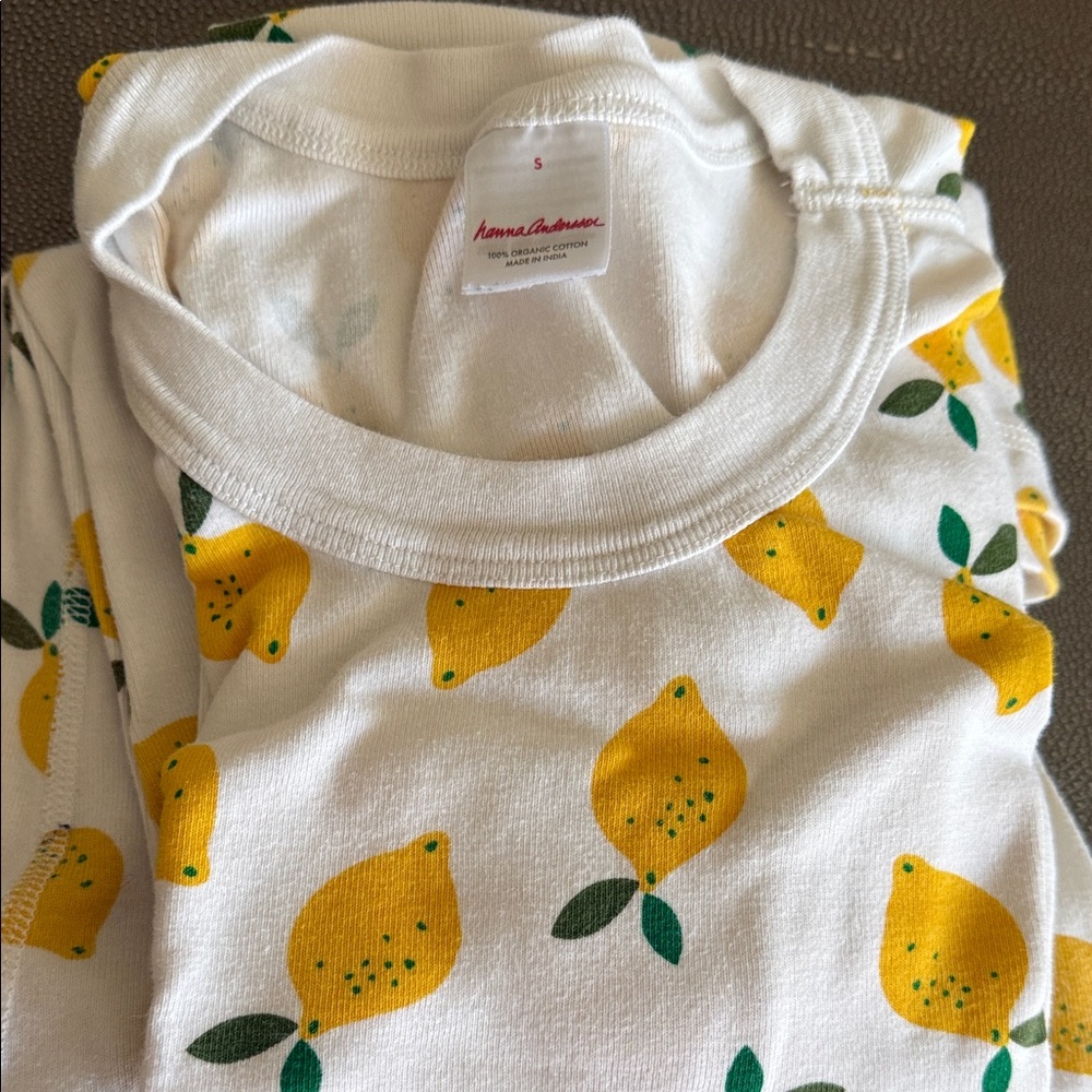 Women’s Lemon Print White and Yellow Pajama Set, size Small - Picture 2 of 6
